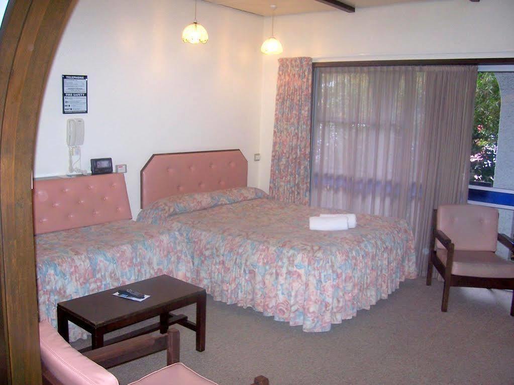 Alcala Motor Lodge Dunedin Eksteriør billede